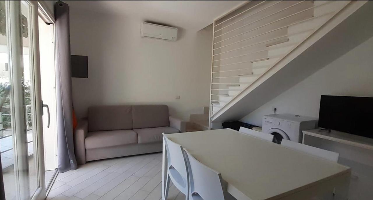Villetta Federico Climatizzata Con Giardino Privato Viddalba Εξωτερικό φωτογραφία